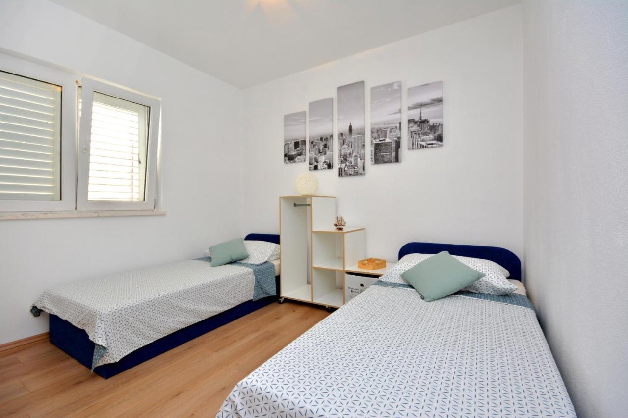 פודסטראנה Apartment Wild Rose מראה חיצוני תמונה