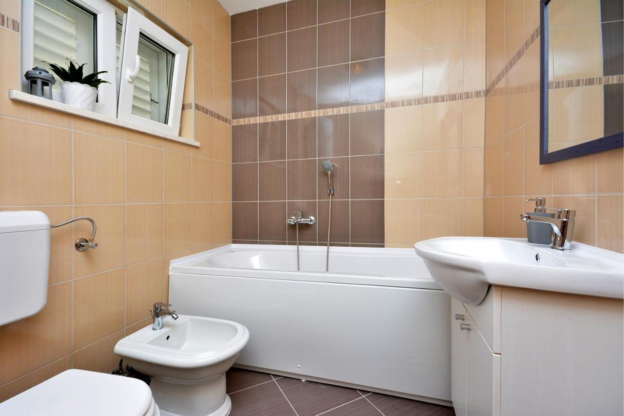 פודסטראנה Apartment Wild Rose מראה חיצוני תמונה